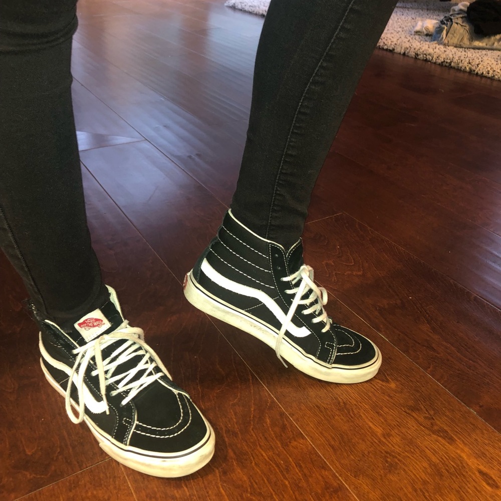 Sk8-Hi Vans